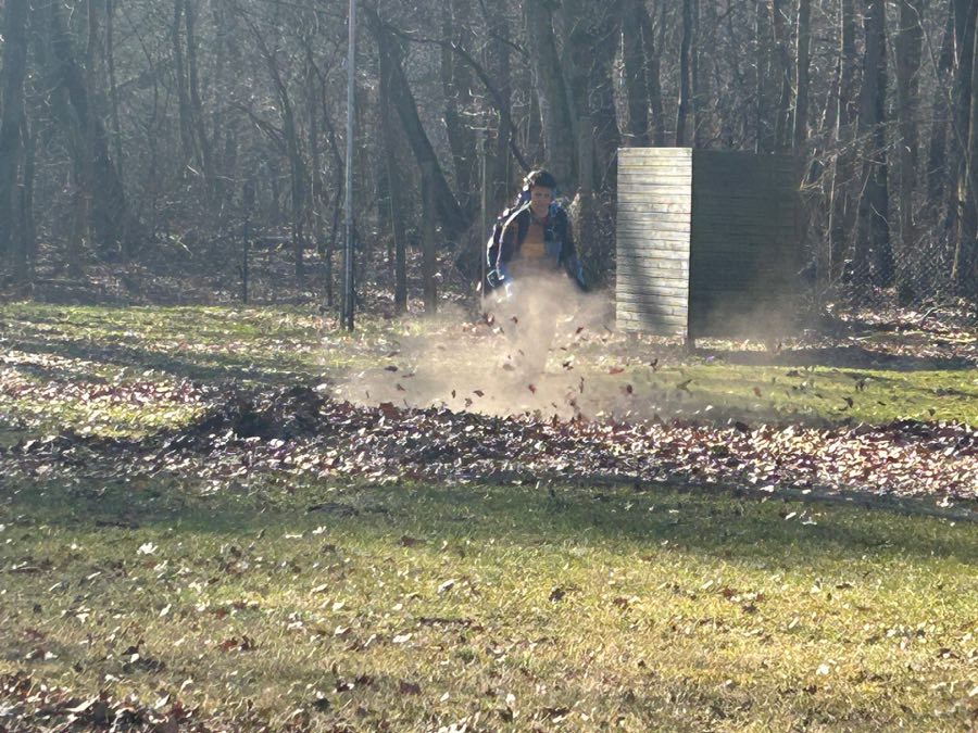 Arbeitseinsatz auf dem Vereinsgelände des Schönfließer HSC 7